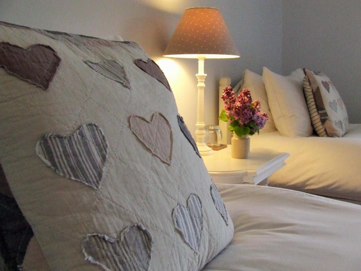 Lobhill Farmhouse Bed And Breakfast And Self Catering Accommodation Окхемптон Экстерьер фото